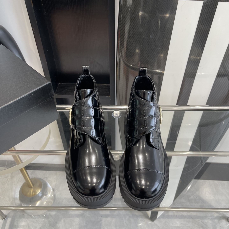 Ch*el casual shoes